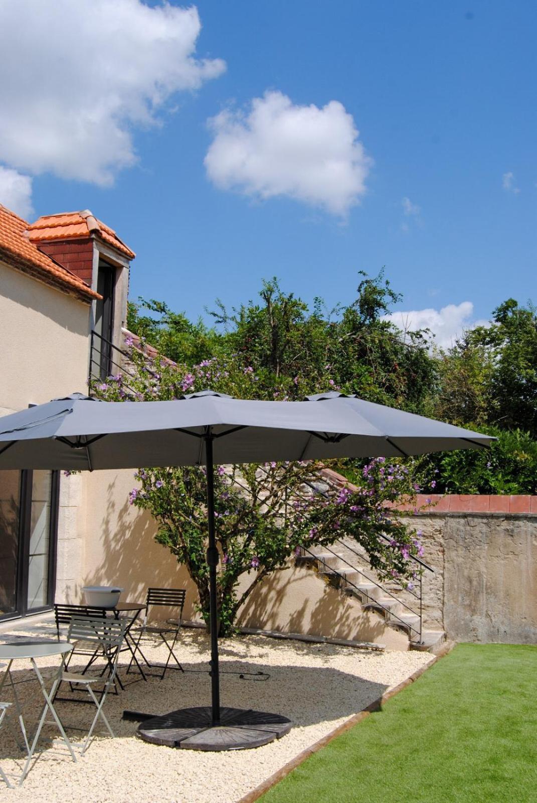 Chambres Hote Le Clos 26 Bellerive-sur-Allier Exterior photo